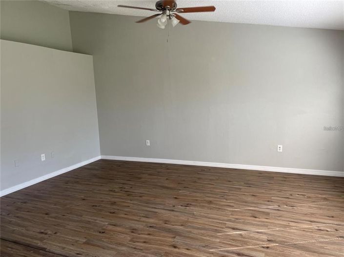 Image No.24-6 Bed Duplex for sale