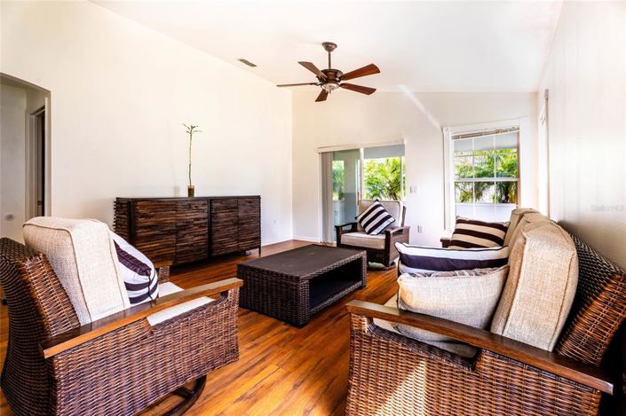 Image No.7-Maison de 2 chambres à vendre à Saint John