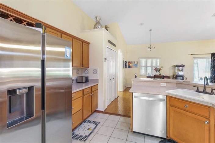 Image No.17-4 Bed House for sale