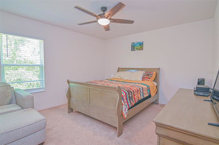 Image No.12-2 Bed Townhouse for sale