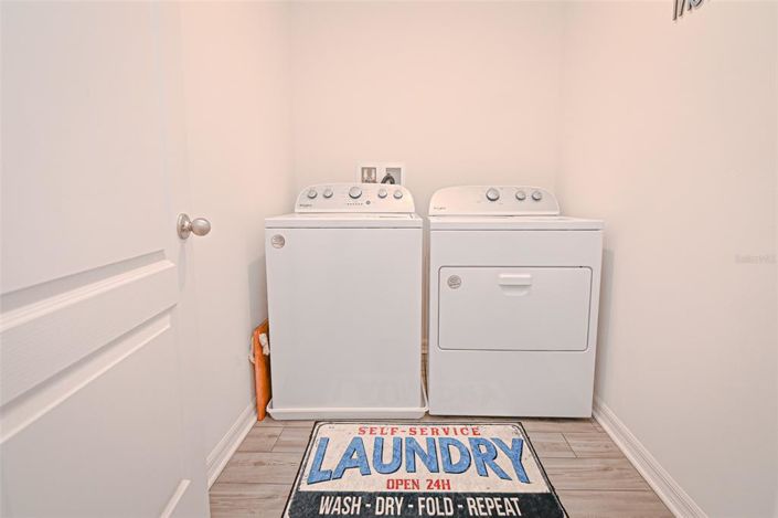 Image No.20-2 Bed Townhouse for sale