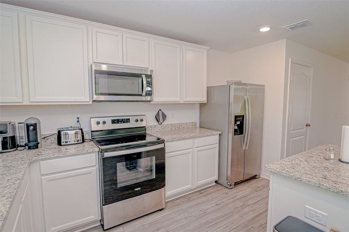 Image No.7-2 Bed Townhouse for sale