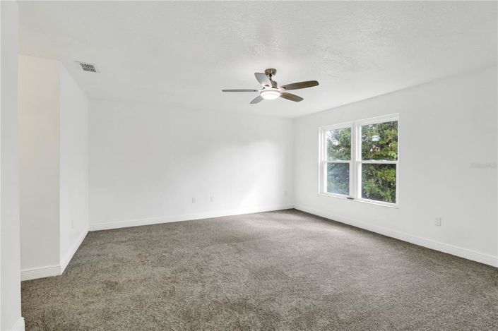 Image No.25-Maison de 4 chambres à vendre à Saint John