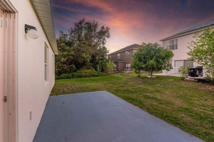 Image No.12-3 Bed House for sale