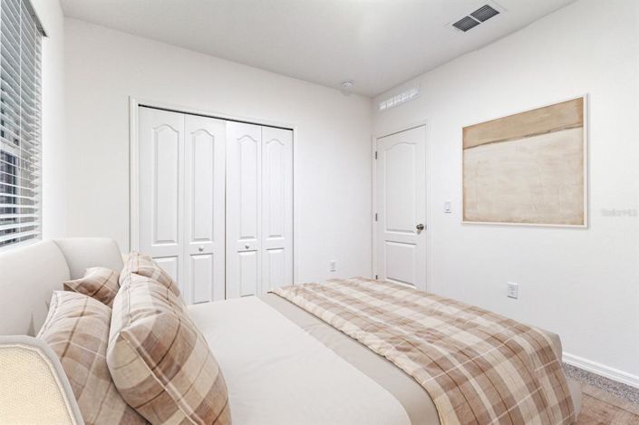 Image No.13-3 Bed House for sale