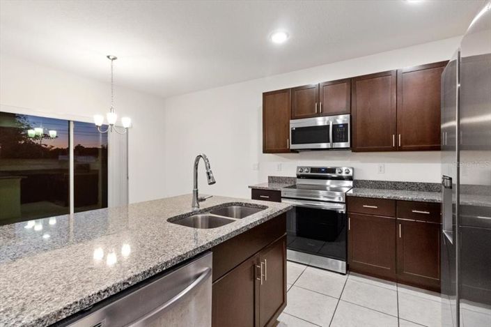 Image No.9-3 Bed House for sale