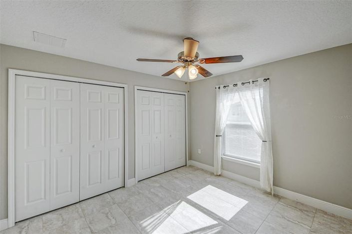 Image No.10-3 Bed House for sale