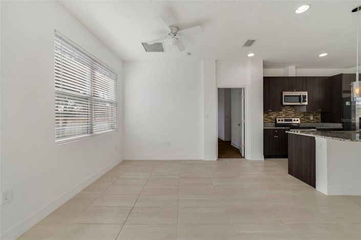 Image No.6-Maison de 4 chambres à vendre à Saint John