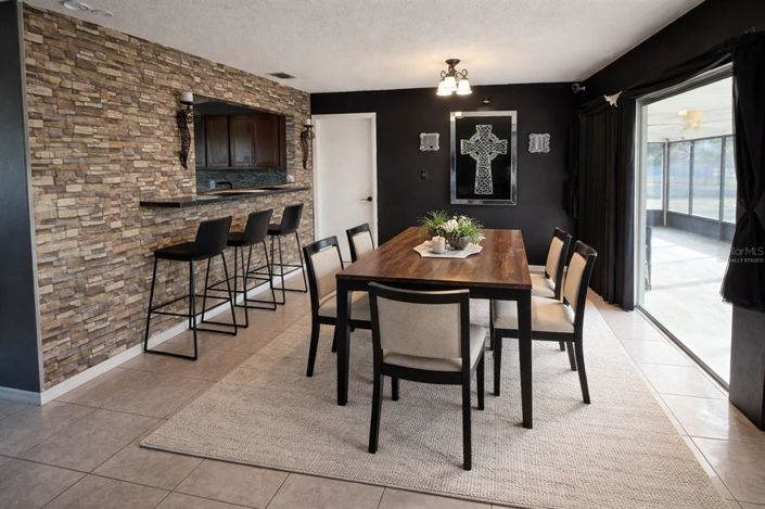 Image No.26-3 Bed House for sale