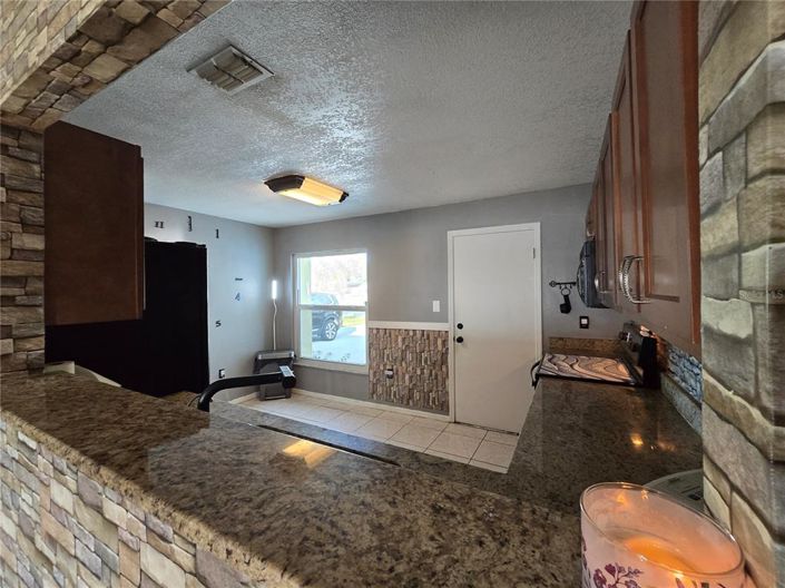 Image No.30-3 Bed House for sale