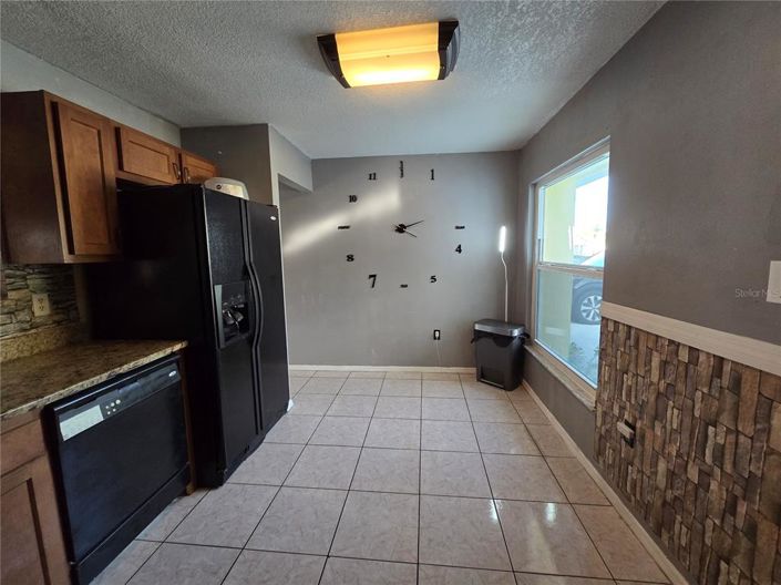 Image No.34-3 Bed House for sale