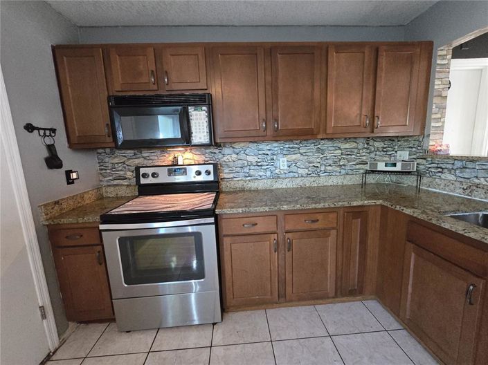 Image No.39-3 Bed House for sale