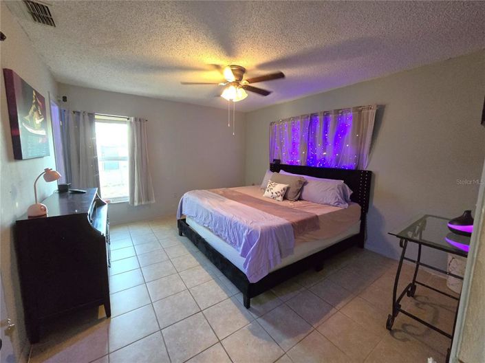 Image No.55-3 Bed House for sale