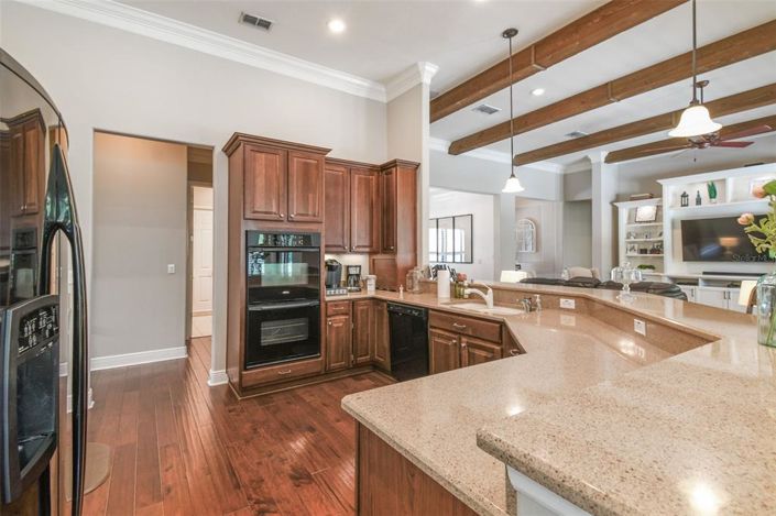 Image No.19-4 Bed House for sale