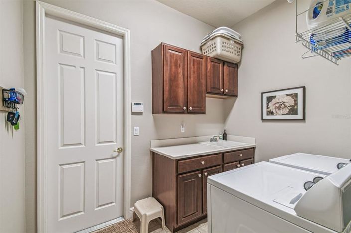 Image No.49-4 Bed House for sale