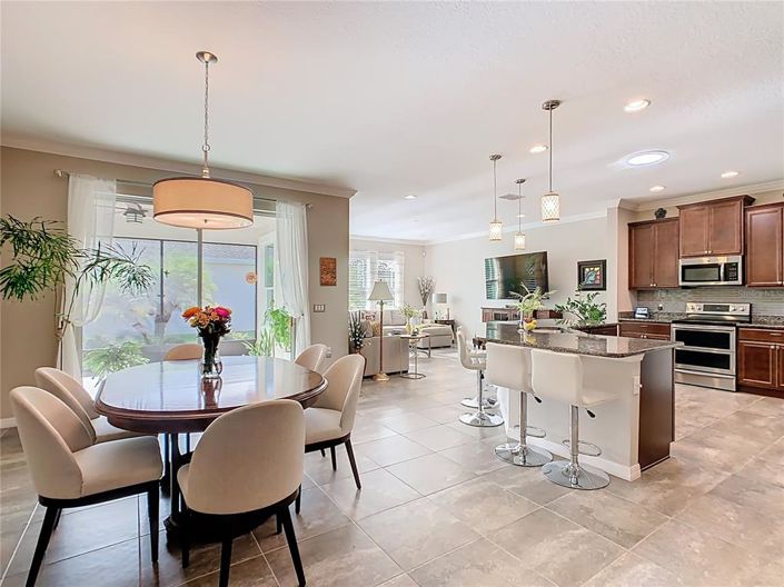 Image No.6-2 Bed House for sale