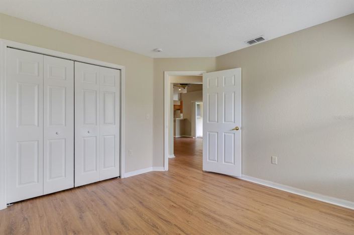 Image No.19-4 Bed House for sale