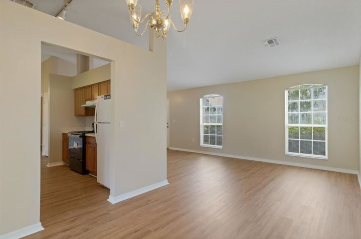 Image No.28-4 Bed House for sale