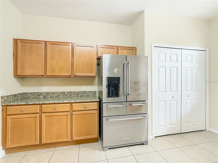 Image No.12-2 Bed House for sale