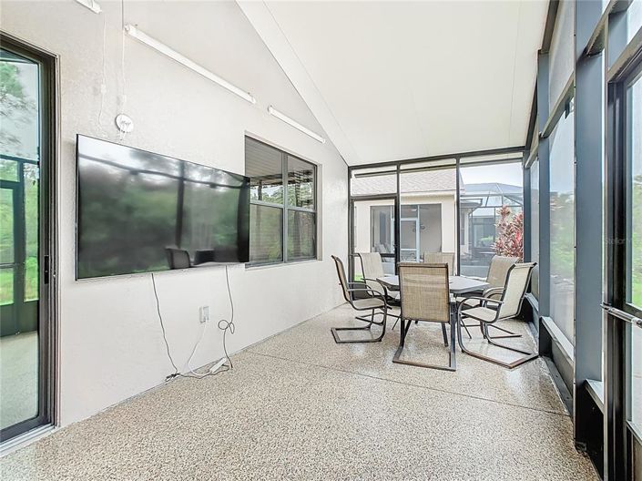 Image No.25-2 Bed House for sale