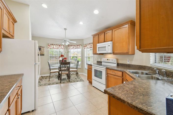 Image No.7-2 Bed House for sale