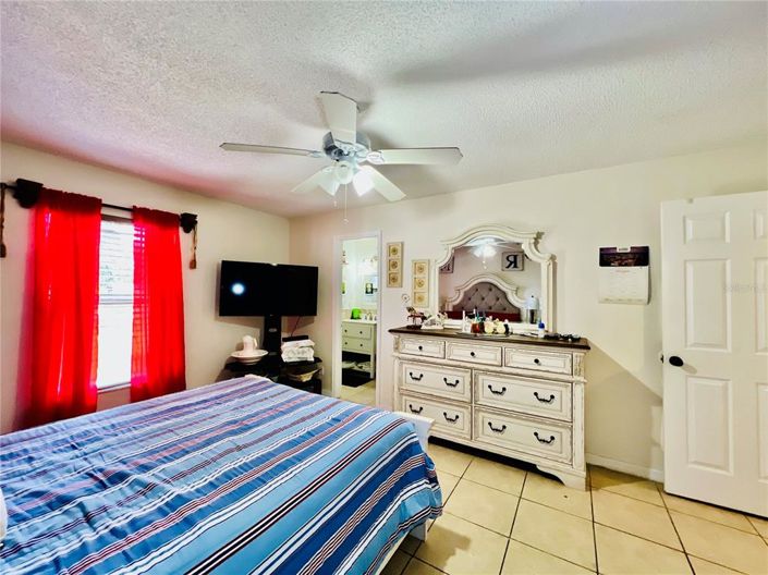 Image No.32-3 Bed House for sale