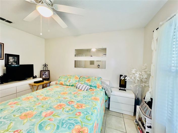 Image No.45-3 Bed House for sale