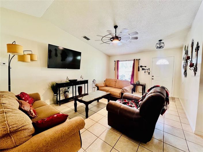 Image No.5-3 Bed House for sale