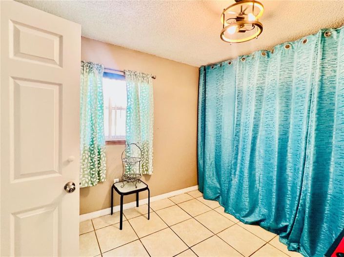 Image No.54-3 Bed House for sale