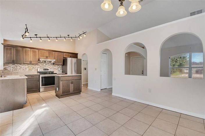 Image No.13-3 Bed House for sale