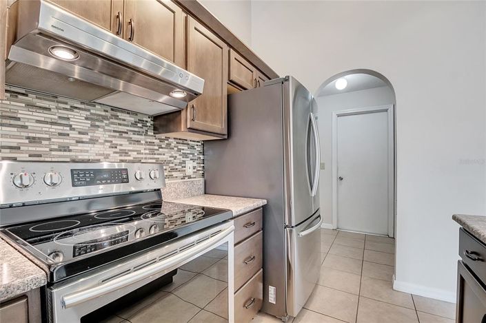 Image No.18-3 Bed House for sale