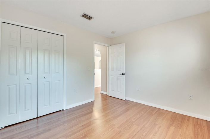 Image No.30-3 Bed House for sale