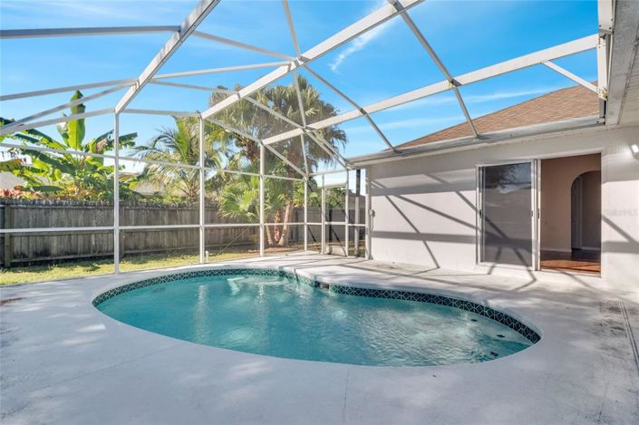 Image No.32-3 Bed House for sale