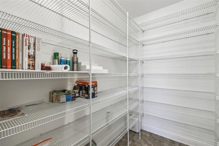 Image No.27-2 Bed House for sale