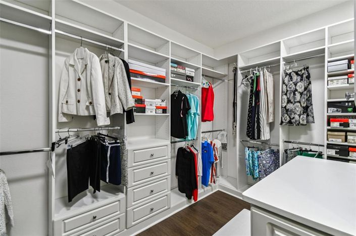 Image No.32-2 Bed House for sale