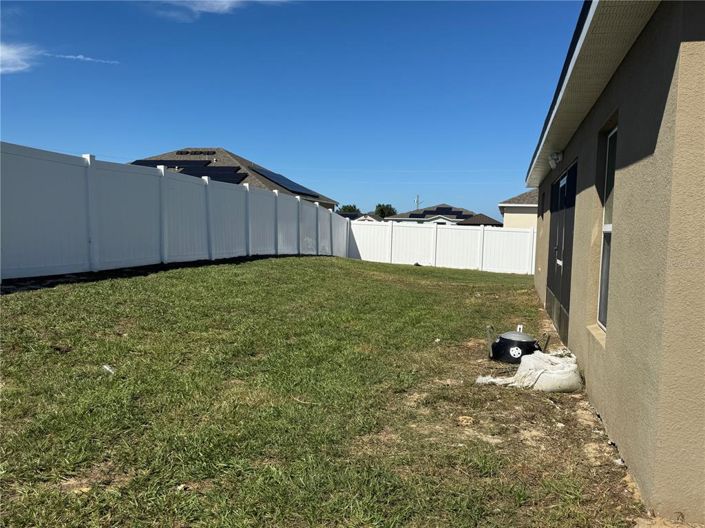 Image No.17-3 Bed House for sale