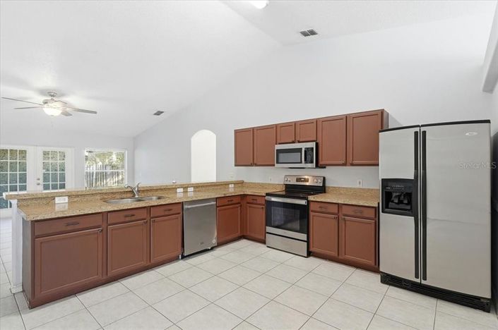 Image No.12-3 Bed House for sale