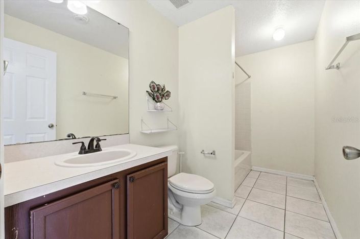 Image No.26-3 Bed House for sale