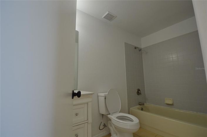 Image No.12-3 Bed House for sale