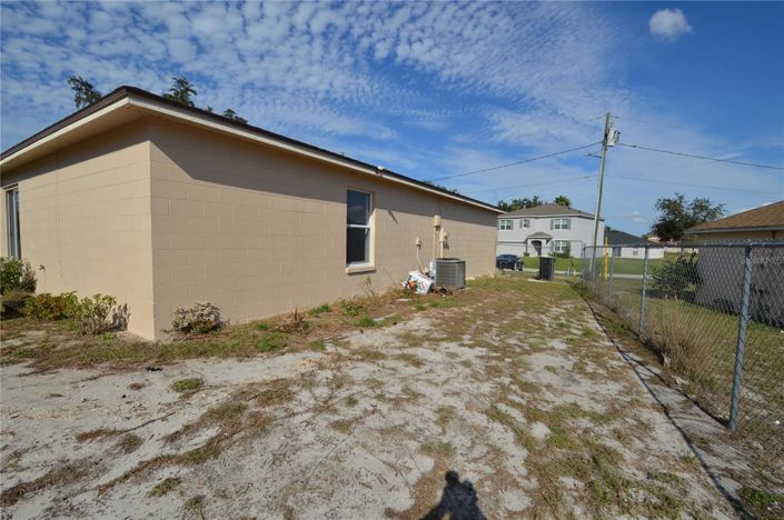 Image No.23-3 Bed House for sale