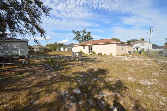 Image No.26-3 Bed House for sale