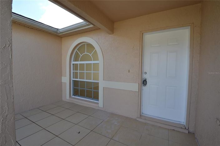 Image No.3-3 Bed House for sale