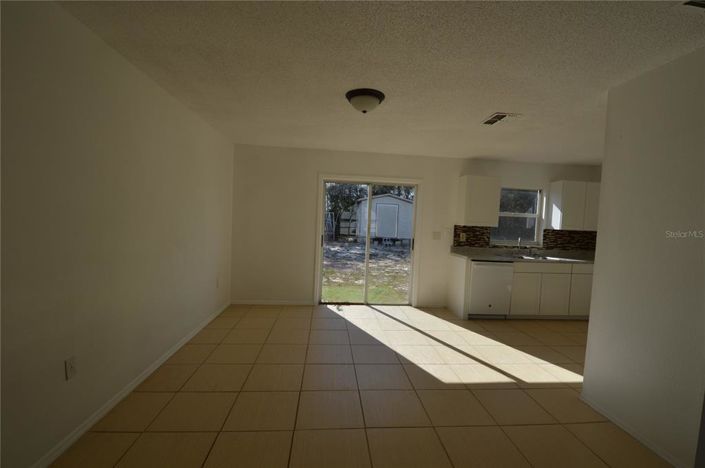 Image No.8-3 Bed House for sale