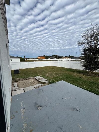 Image No.13-5 Bed House for sale