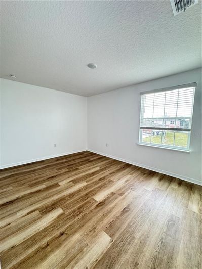 Image No.31-5 Bed House for sale