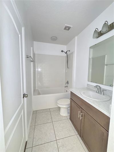 Image No.9-5 Bed House for sale