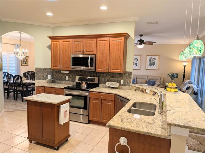 Image No.17-2 Bed House for sale