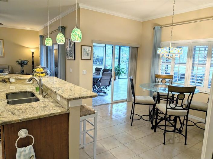 Image No.21-2 Bed House for sale