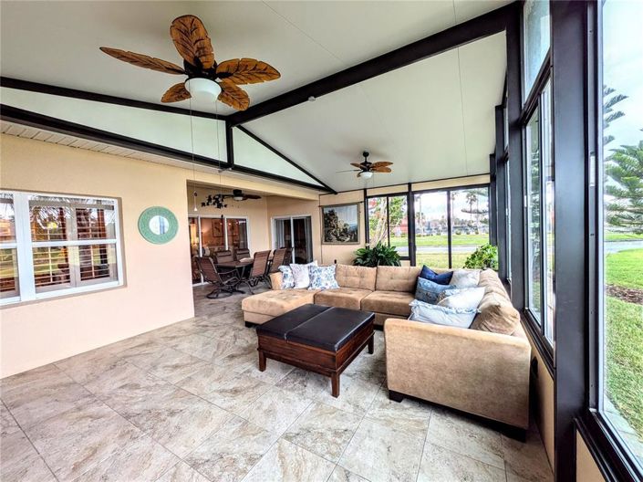 Image No.38-2 Bed House for sale