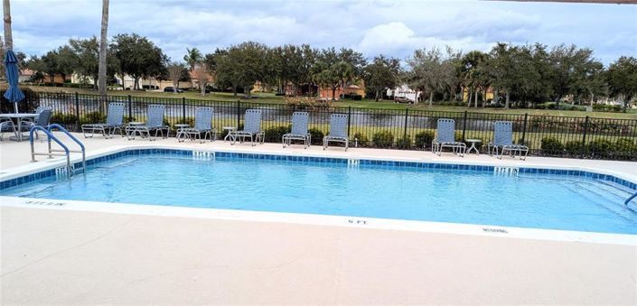 Image No.44-2 Bed House for sale